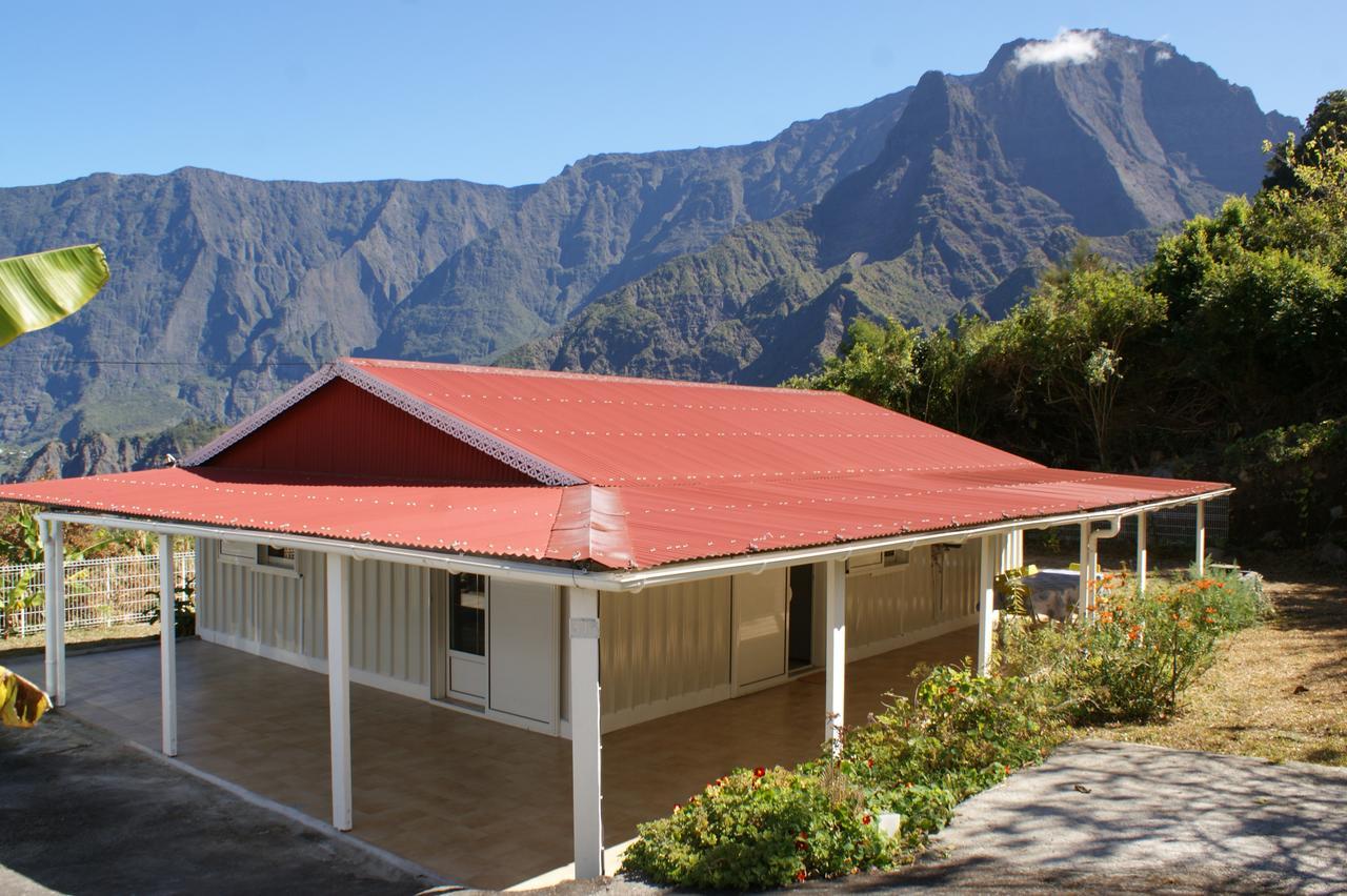 Le Chalet à Joel Cilaos Exterior foto